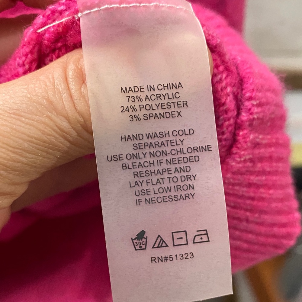 Vince Camuto Fuchsia Pink Crew Neck‎ Sweater NWT❗️ - Picture 5 of 8
